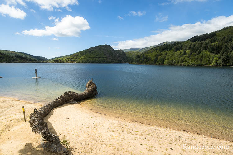 Randonnée : Tour du lac de Villefort
