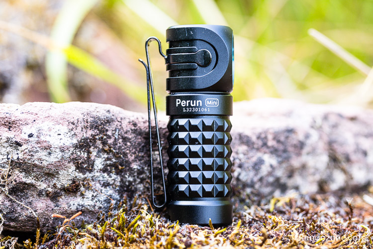 Test et avis : Lampe frontale Olight Perun Mini Test de la lampe frontale Olight Perun Mini