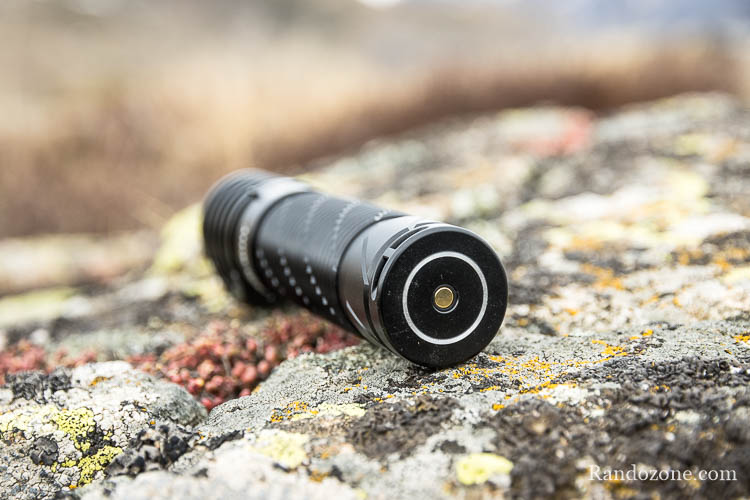 Contenu de la boite de la frontale Olight Perun 2 Contenu de la boite de la frontale Olight Perun 2