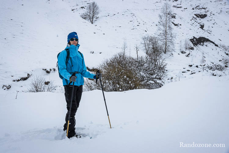Test de la veste Mammut Kento HS Hooded dans la neige
