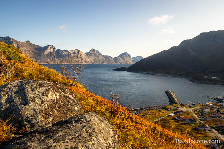 Randonnée à Knuten depuis Mefjordvaer (Senja) Randonnée à Knuten depuis Mefjordvaer (Senja)